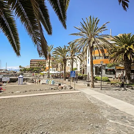 Beach San Juan Apartment